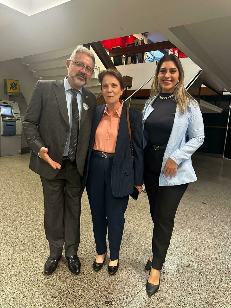 Imagem de compartilhamento para o artigo Em Brasília, Alexia e Fio do Povo solicitam a Tereza Cristina obras, maquinário e infraestrutura para Paraíso das Águas  da MS Todo dia